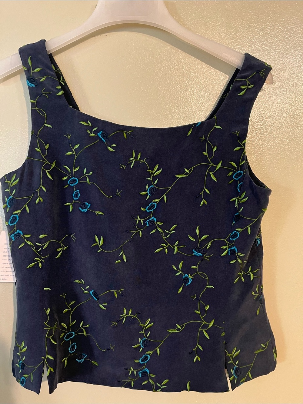 Navy Embroidered Floral Tank Top Vintage Y2K Dead Stuck 100% Silk Size 12 NWT